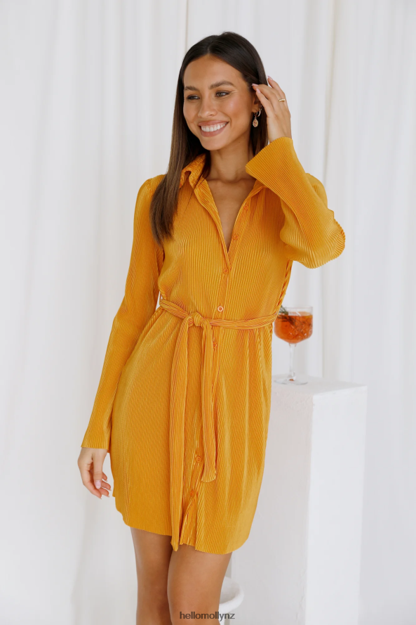 Hello Molly Freshest Set Dress Golden PBN8862268 Clothing