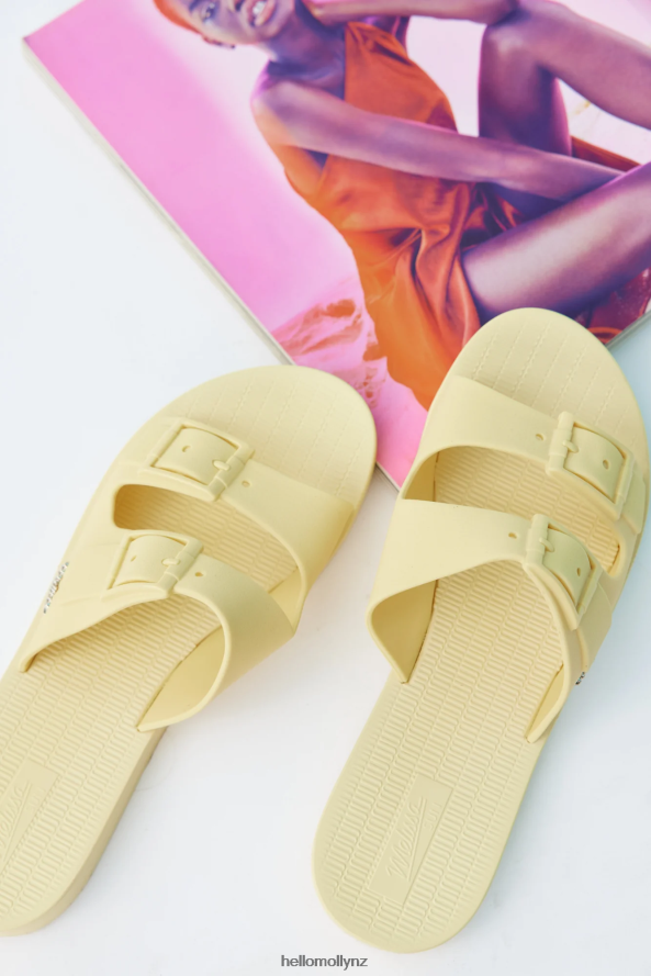 Hello Molly MELISSA Sun Malibu Slides Yellow PBN8869987 Footwear