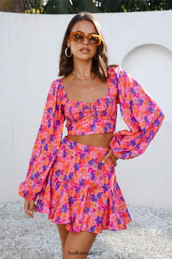 Hello Molly Head Over Heels Crop Floral PBN8868116 Clothing