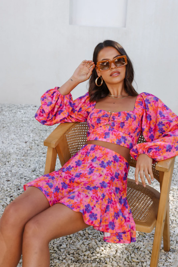 Hello Molly Head Over Heels Crop Floral PBN8868116 Clothing