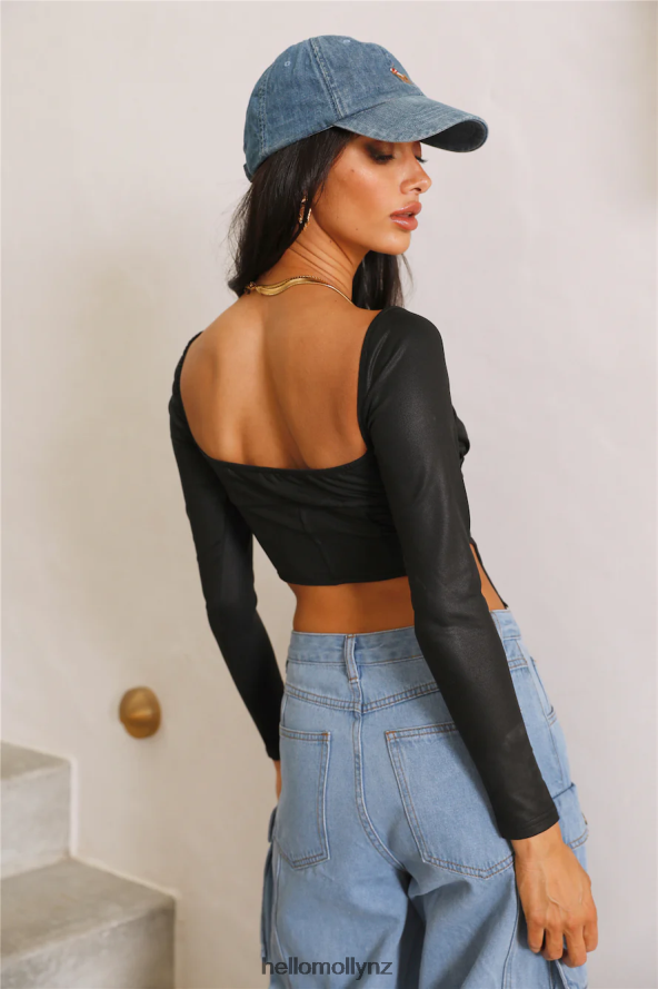Hello Molly Never Forgets Crop Black PBN8868286 Clothing