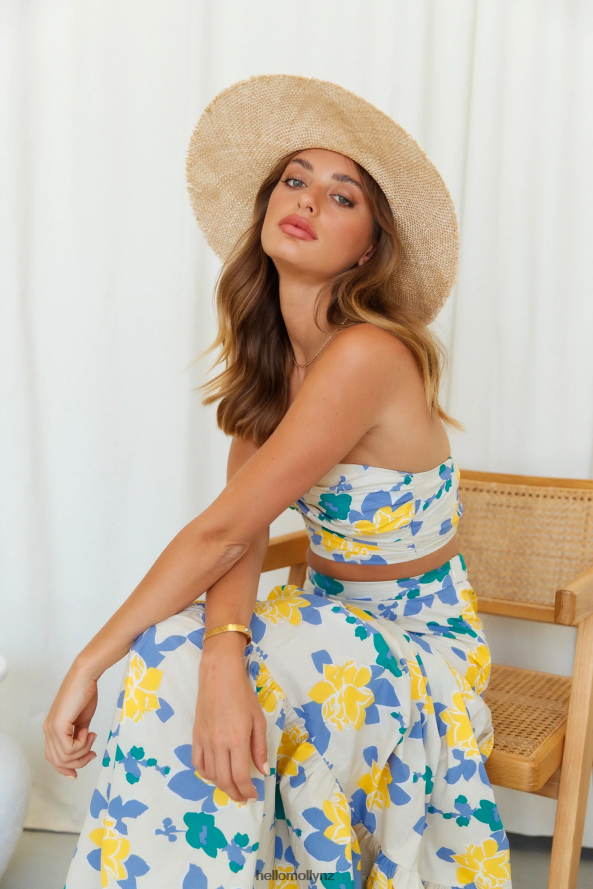 Hello Molly RUNAWAY Kaitlo Top Sand Floral PBN8868469 Clothing