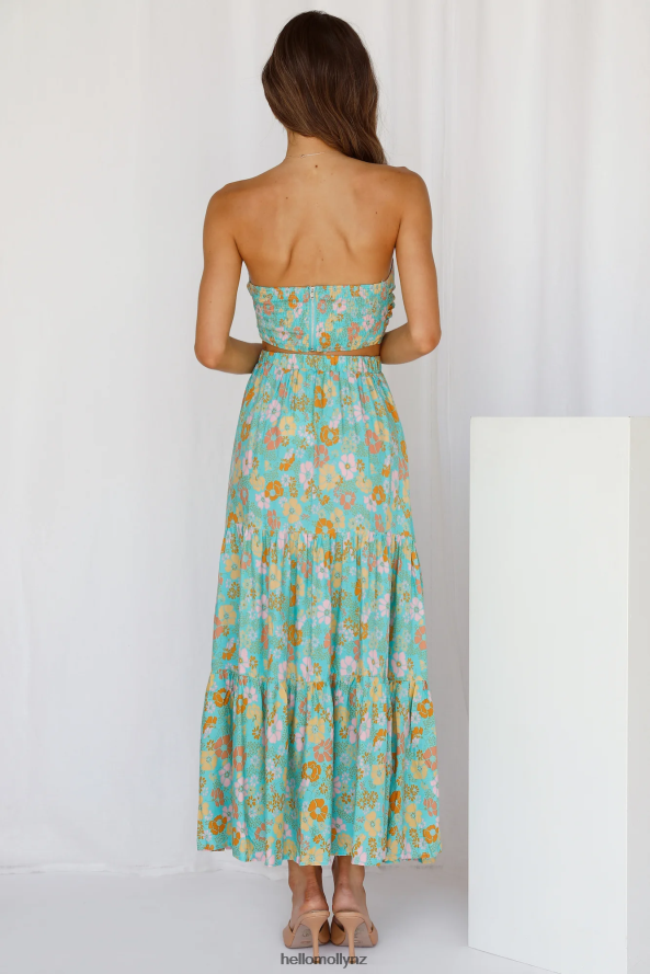 Hello Molly So Particular Crop Green PBN8868451 Clothing