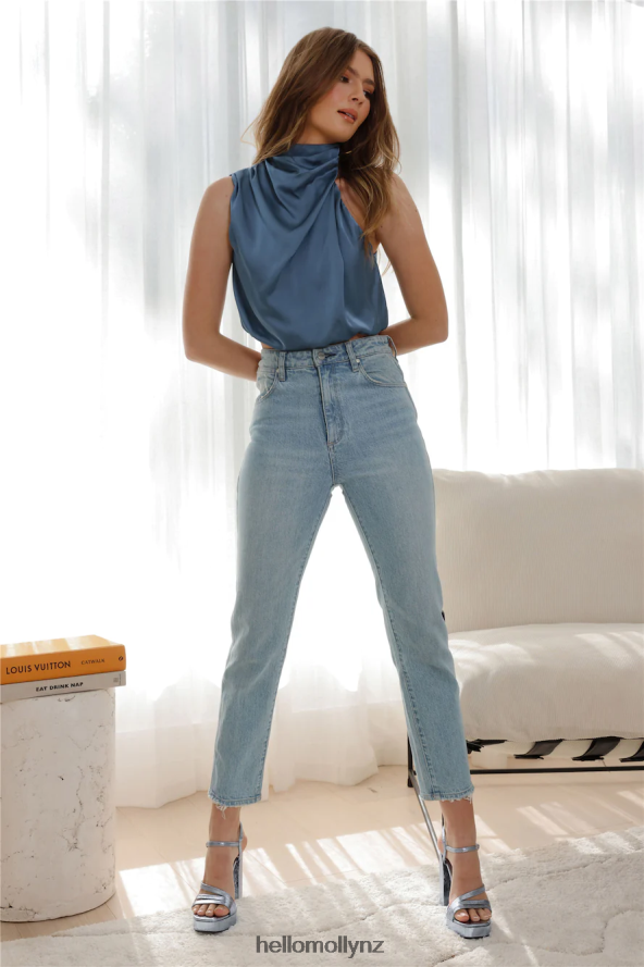 Hello Molly Stay Patient Crop Blue PBN8868020 Clothing