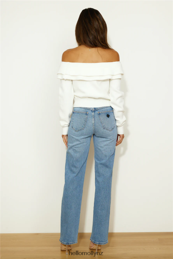 Hello Molly Feeling The Chill Top White PBN8869077 Clothing