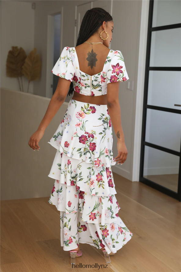 Hello Molly SEVEN WONDERS Yokana Top White Floral PBN8868880 Clothing