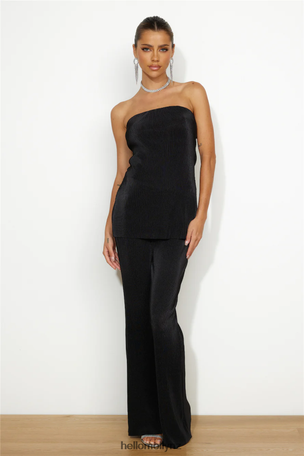 Hello Molly Cover Girl Top Black PBN8868609 Clothing