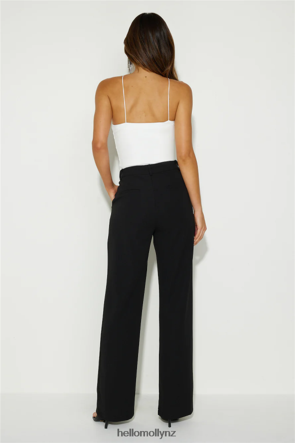 Hello Molly Nights Of Cocktails Crop Top White PBN8868636 Clothing