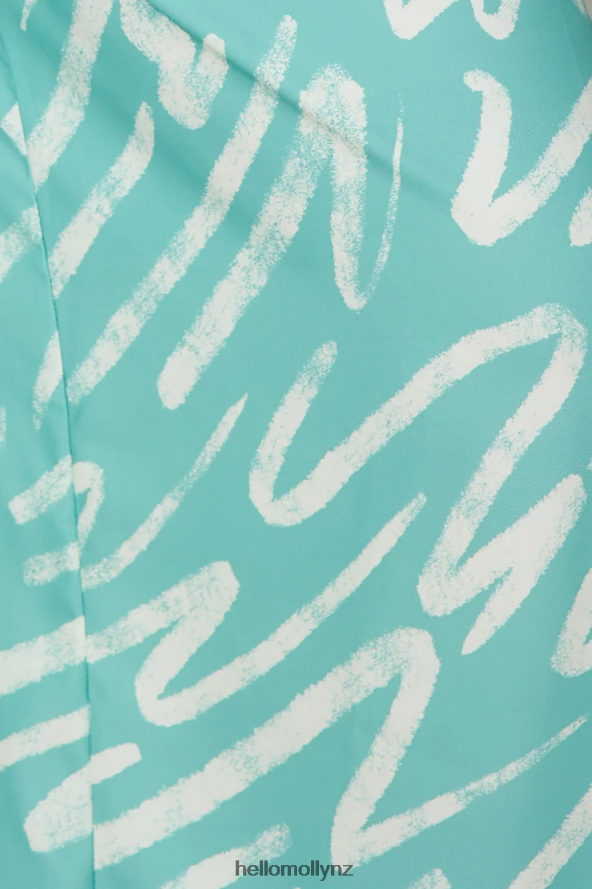 Hello Molly Spill Secrets Crop Sage PBN8868795 Clothing